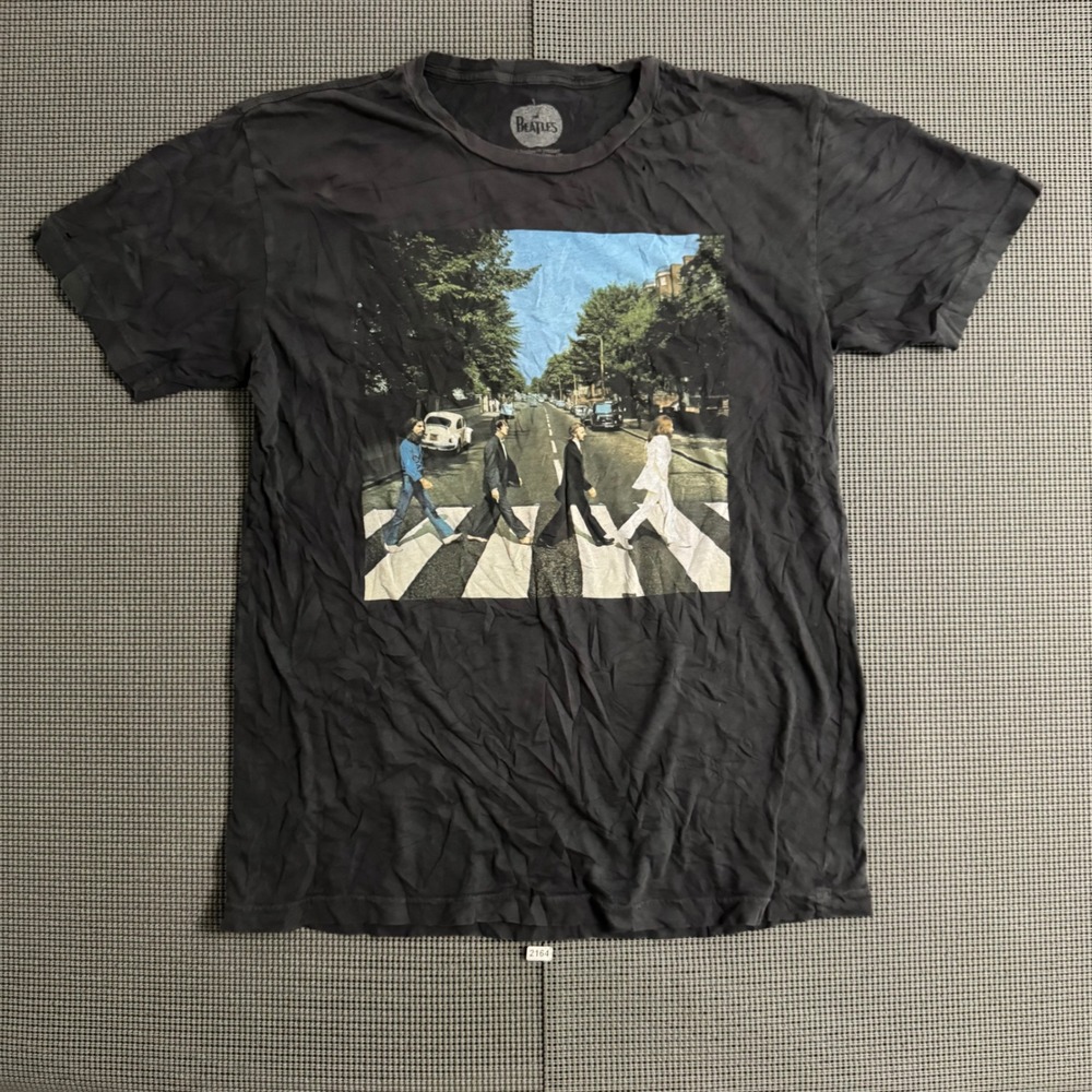 The Beatles Abbey Road Graphic T-Shirt Mens Large Black 2012 Apple Corps LTD